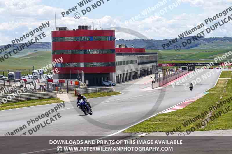 cadwell no limits trackday;cadwell park;cadwell park photographs;cadwell trackday photographs;enduro digital images;event digital images;eventdigitalimages;navarra;no limits trackdays;peter wileman photography;racing digital images;trackday digital images;trackday photos